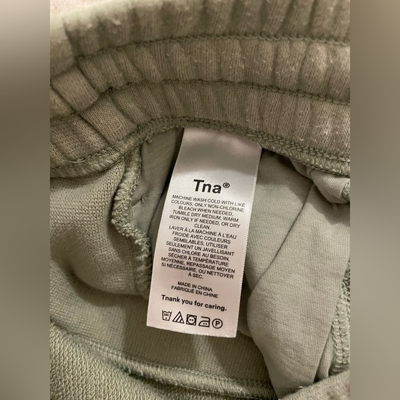 Tna AIRY FLEECE BOYFRIEND SWEATPANT in Seagrass Green Size XS - Picture 3 of 6